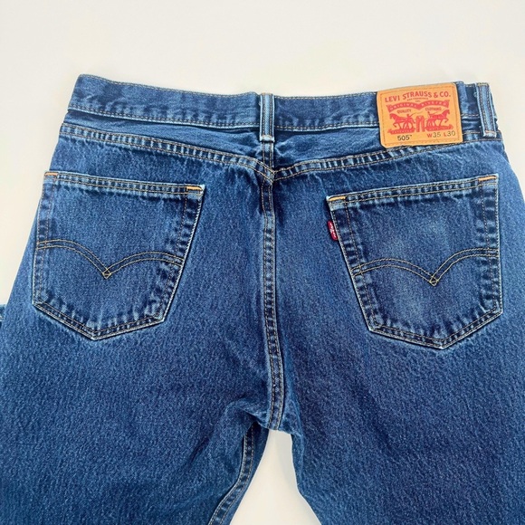 Levi's 505 (35x30) Men’s Blue Straight Jeans Classic Style - Picture 2 of 7